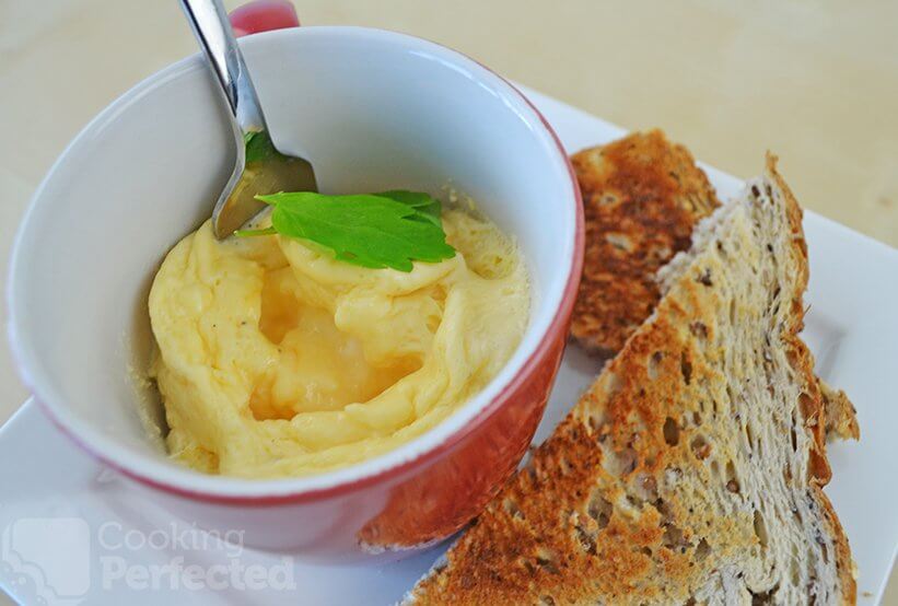 Scrambled Eggs in a Mug