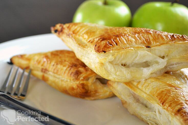 Easy Apple Turnovers