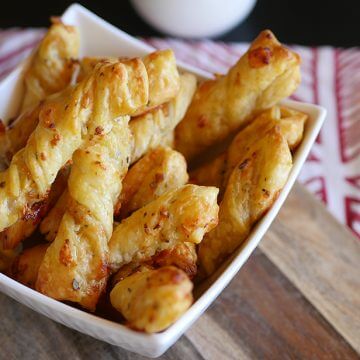 Puff Pastry Cheese Twists