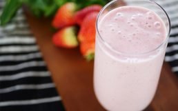 Featured image for Strawberry Yogurt Smoothie