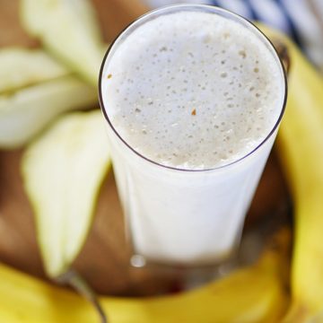 Banana Pear Smoothie