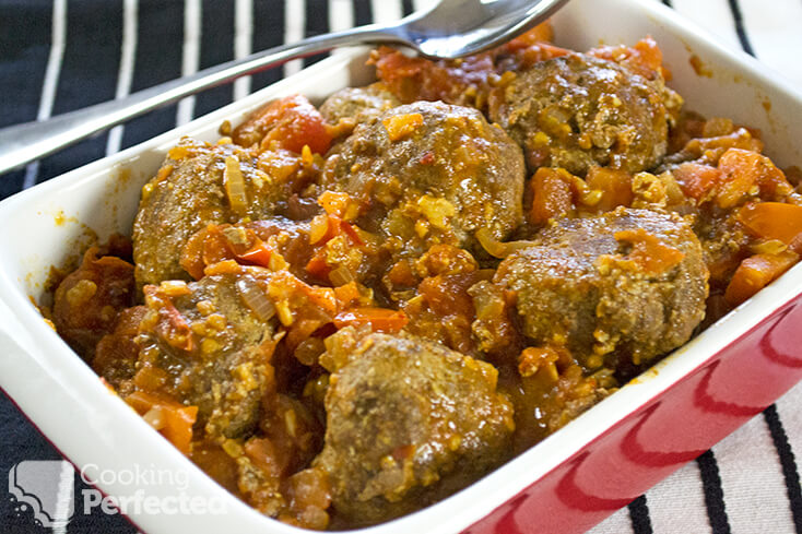 Spicy Meatballs with Tomato Sauce