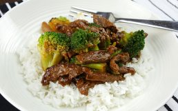 Featured image for Easy Beef and Broccoli