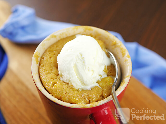 Banana Cake with Ice Cream