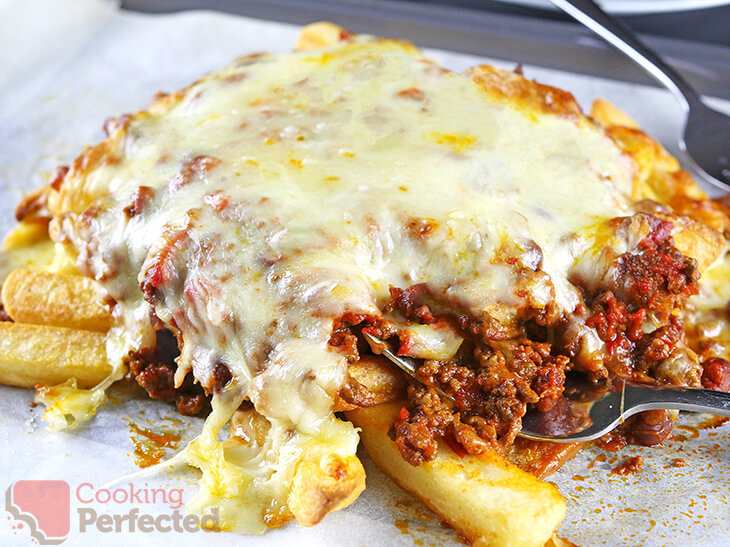 Loaded fries with Chili