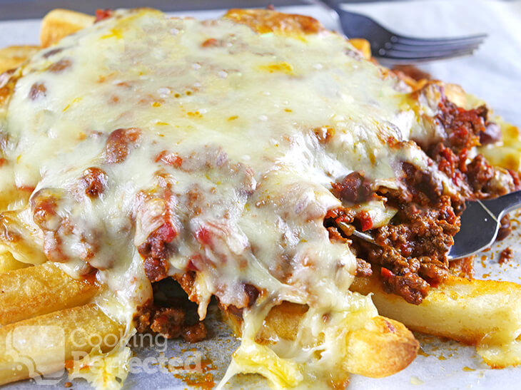 Cheesy Fries with Chili