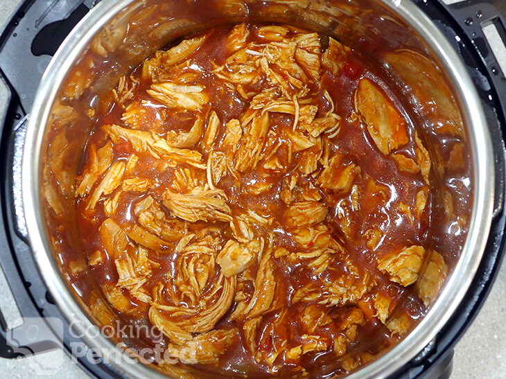Salsa Chicken Cooked in a Instant Pot