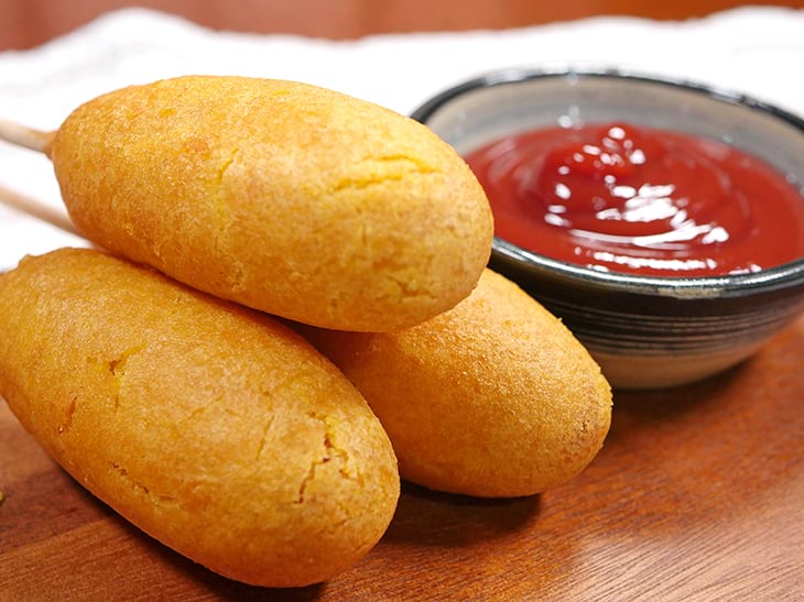 Air fryer outlet corn dogs