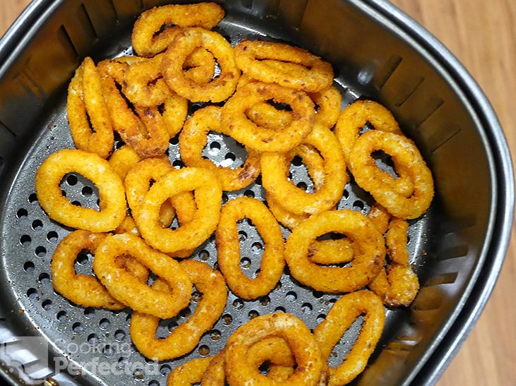 Air Fryer Frozen Onion Rings - Cooking Perfected