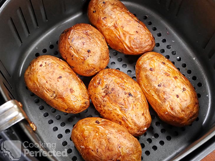 Baked Potatoes in the Air Fryer
