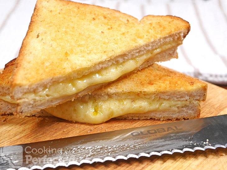 Air Fried Grilled cheese ready to eat