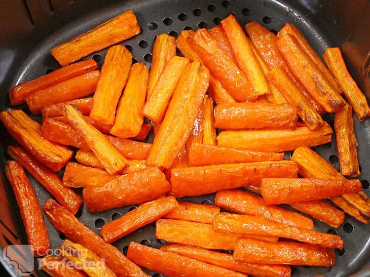 Carrots cooking in the Air Fryer