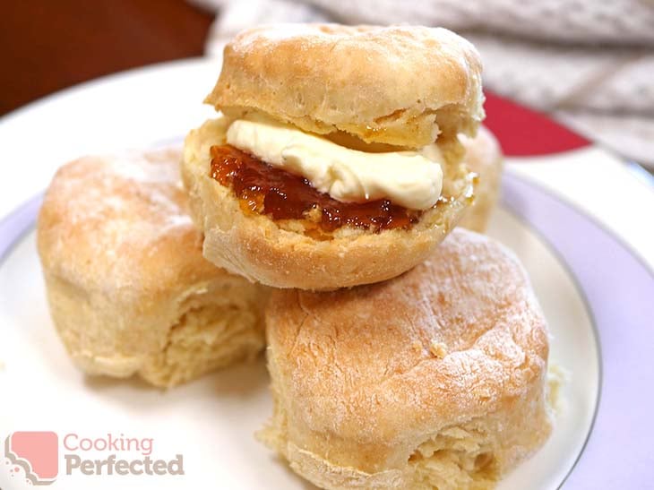 Scones cooked in the air fryer