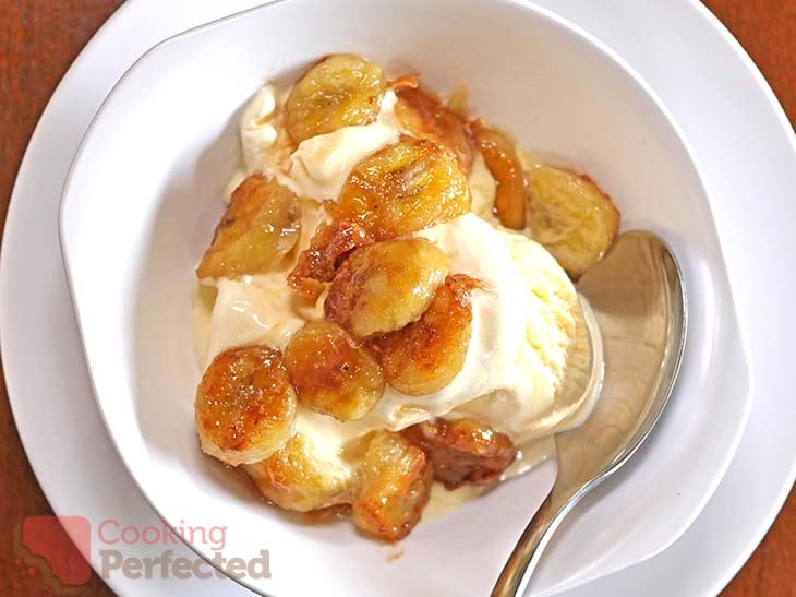 Air Fryer Caramelized Bananas with Ice Cream